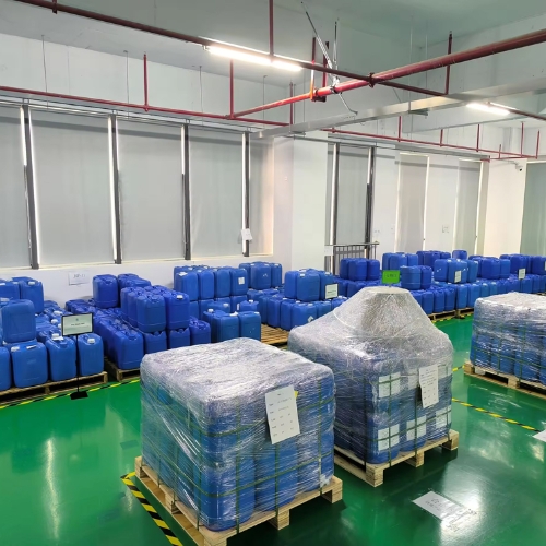 سائل تنظيف عميق لطيف غير مهيج من ماركة خاصة لمستحضرات التجميل، مناديل مبللة لإزالة المكياج